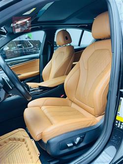 بی ئێم دەبڵیو سیریەس 5